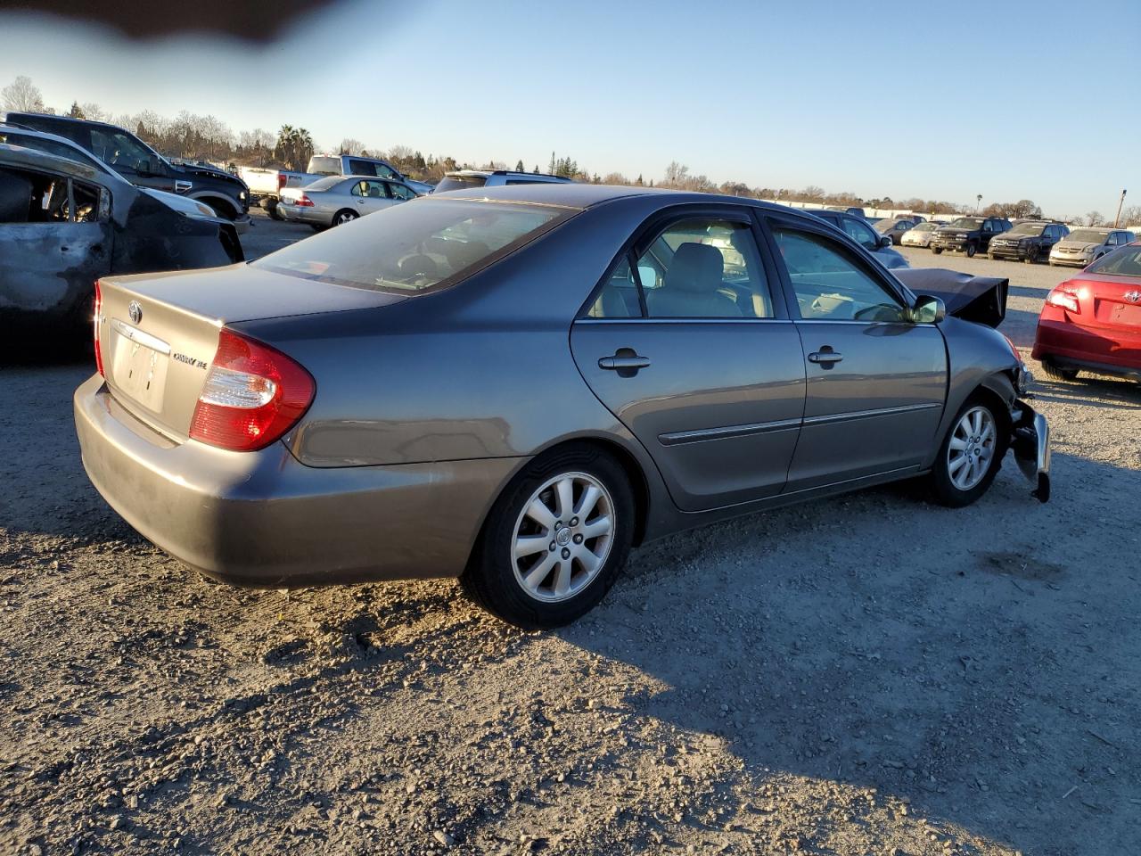 2004 Toyota Camry - Image 3