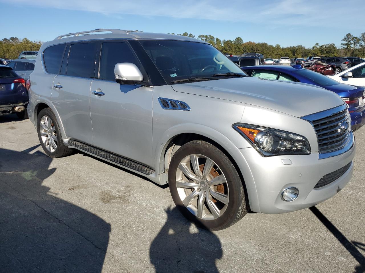 2012 Infiniti QX56 - Image 4