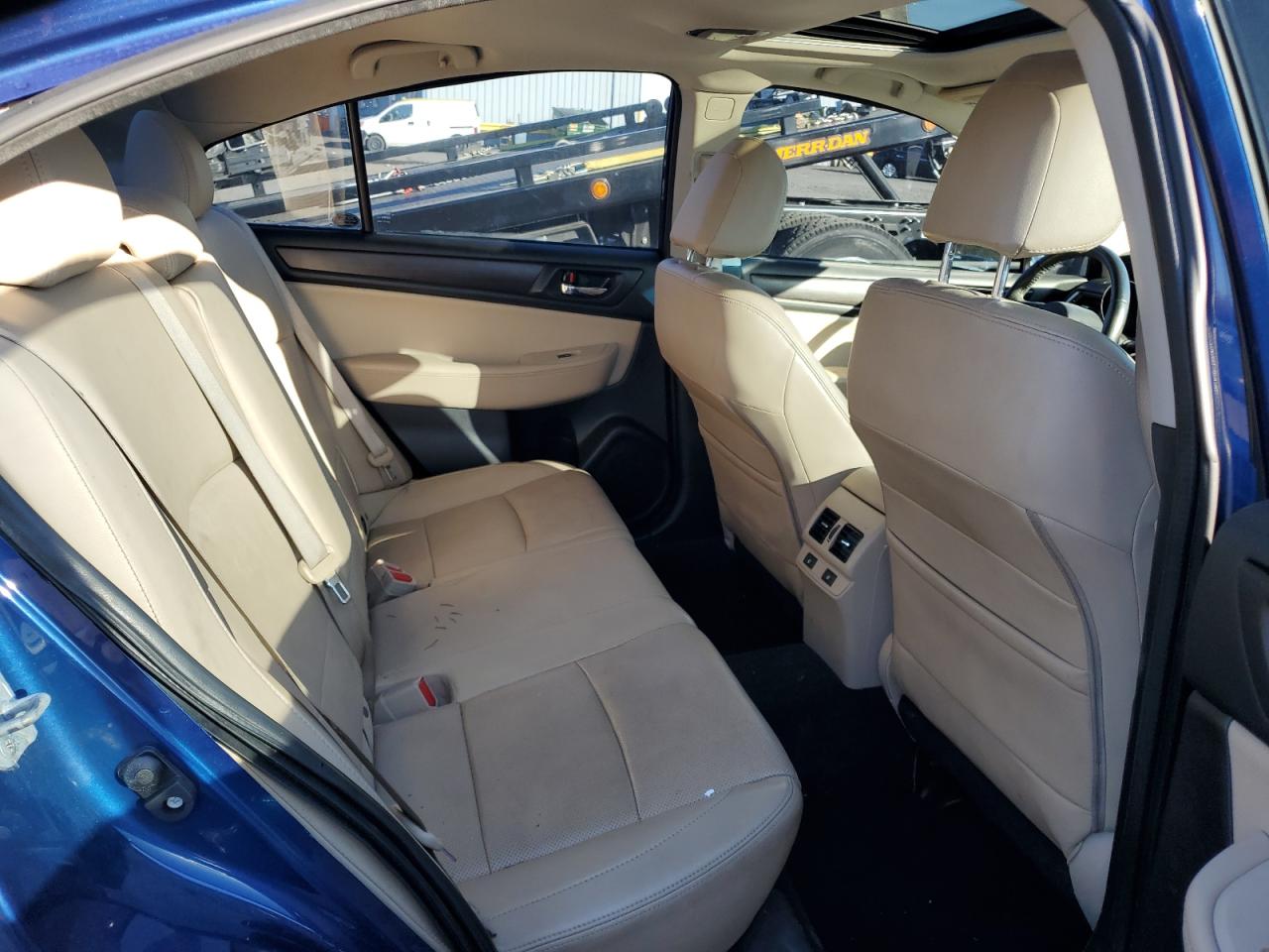2017 Subaru Legacy - Image 10