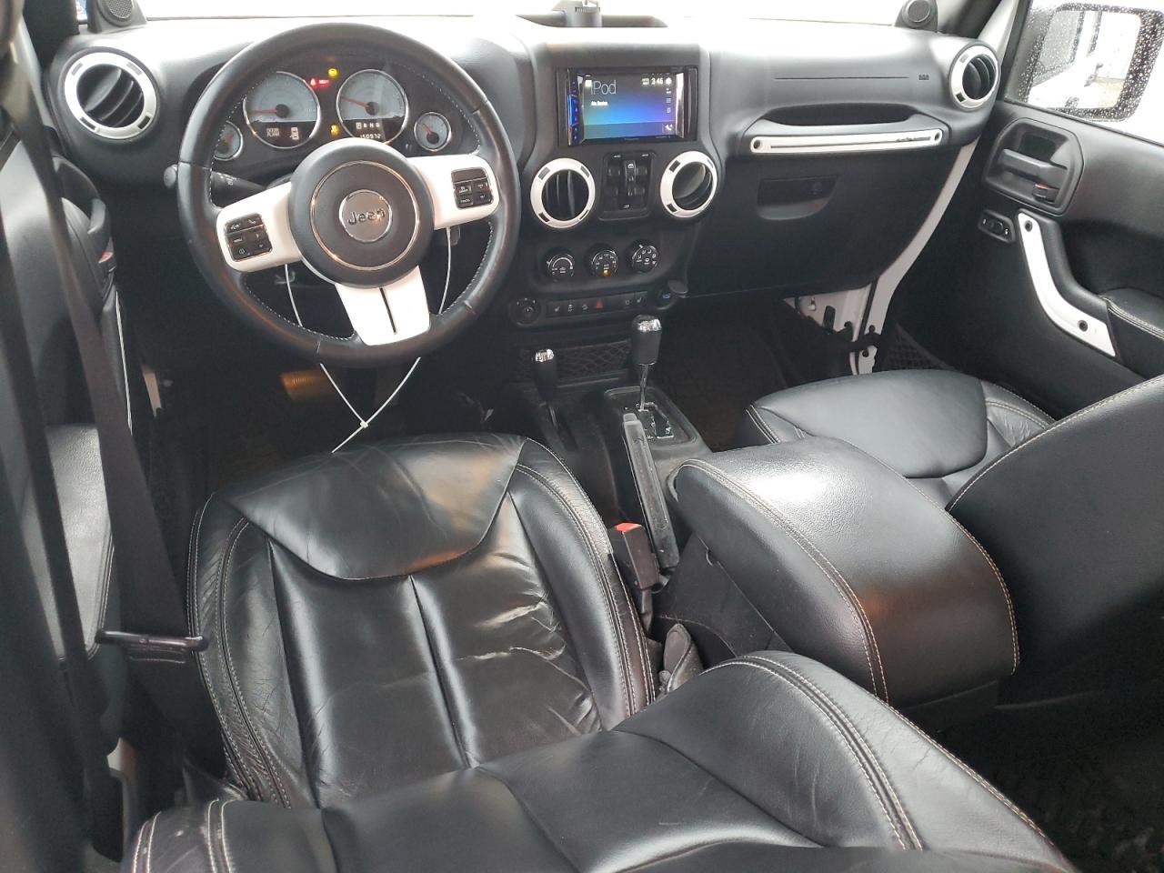 2014 Jeep Wrangler - Image 8