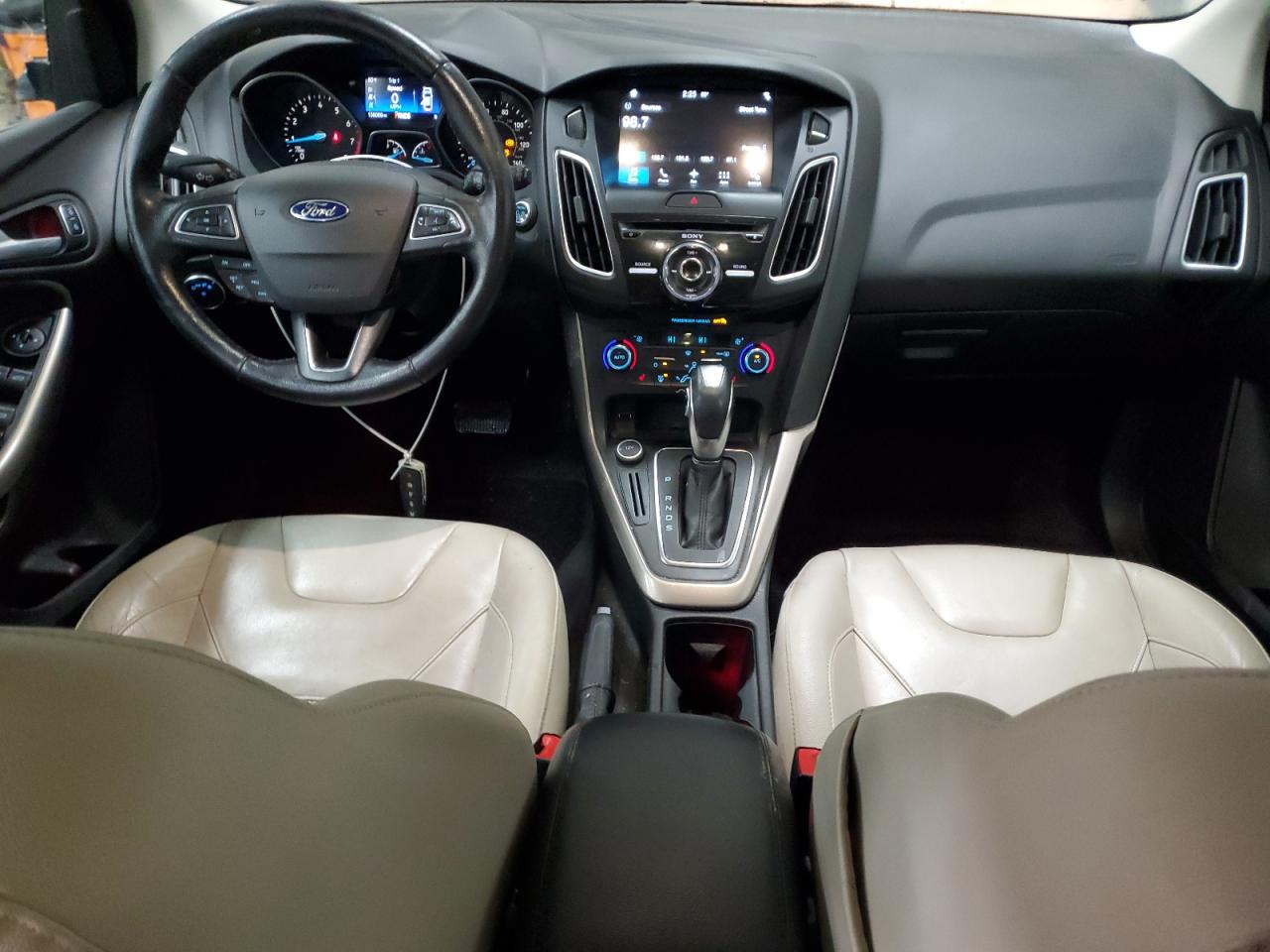 2016 Ford Focus - Image 8