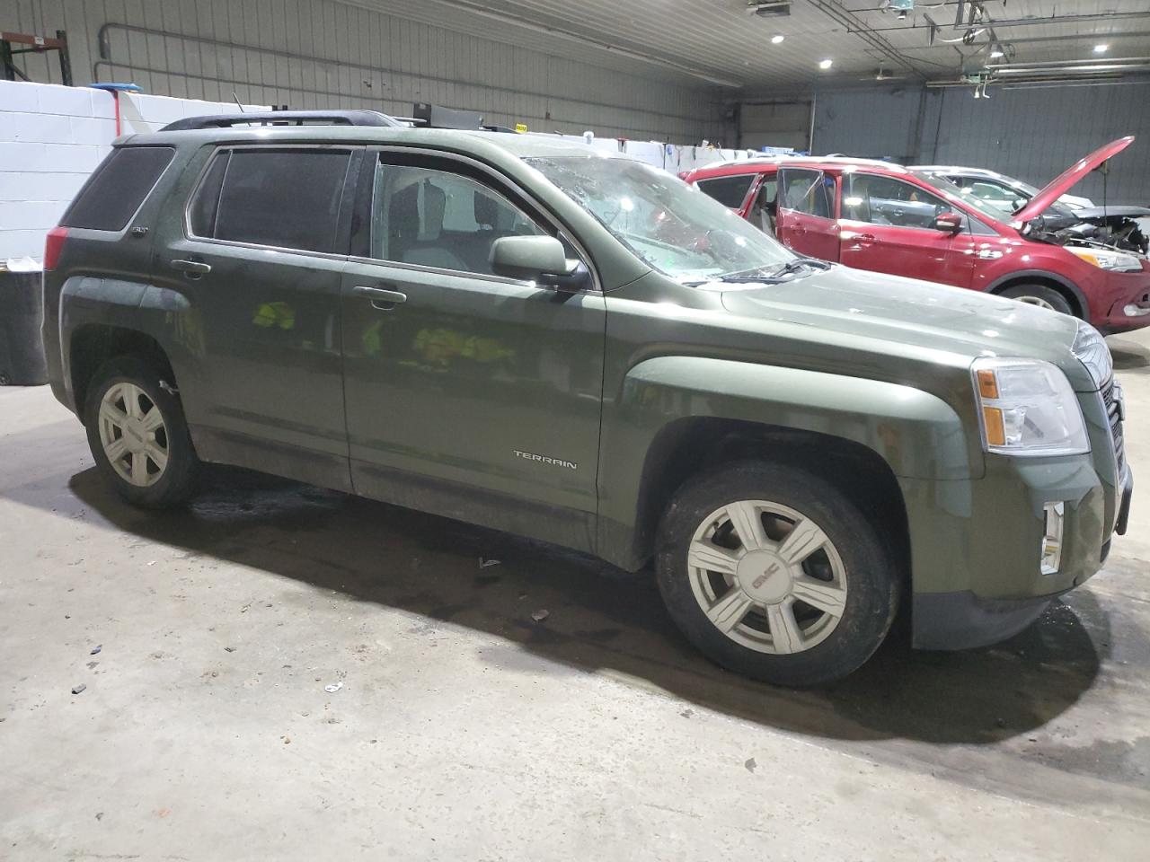 2015 GMC Terrain - Image 4