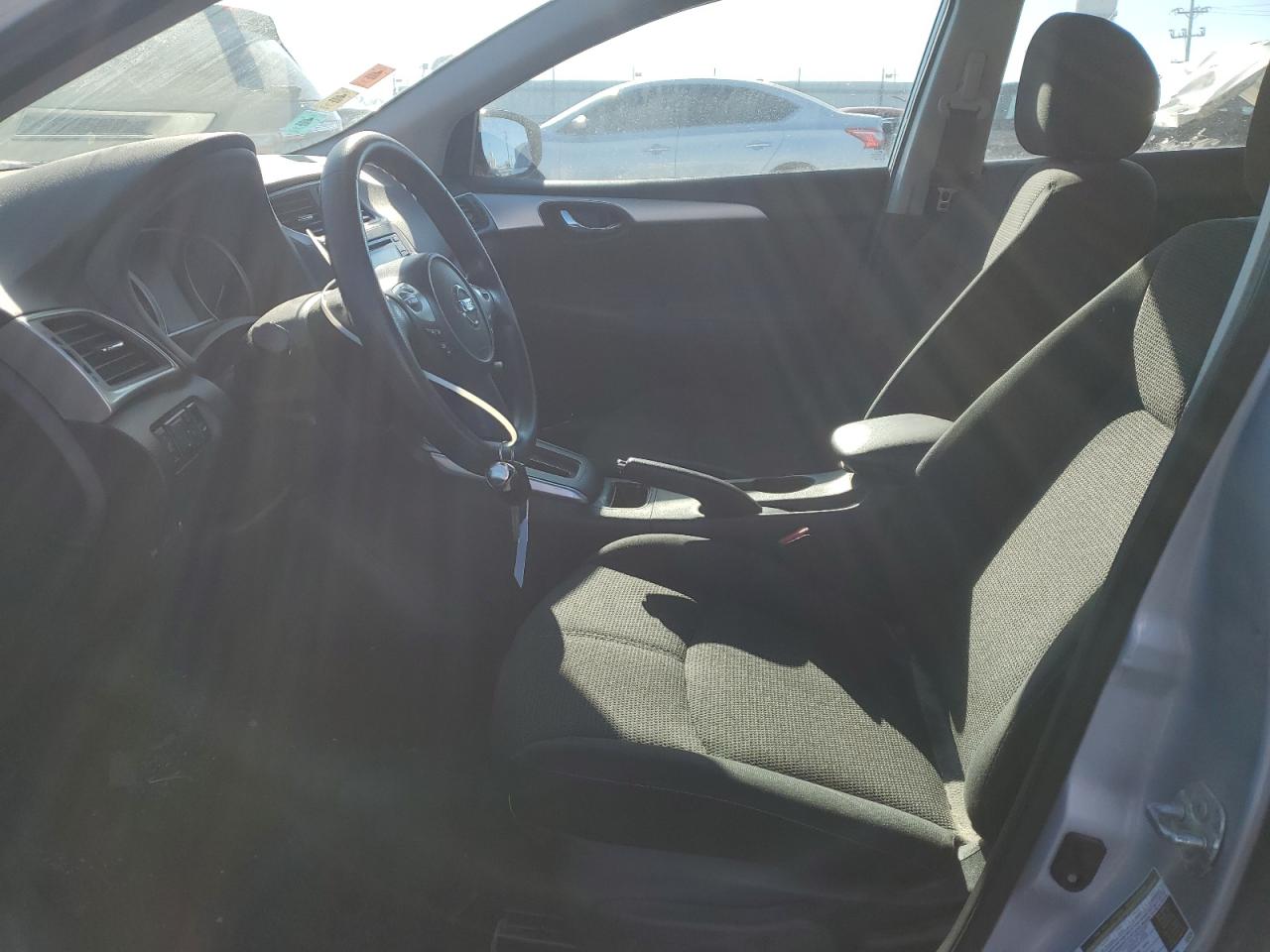 2018 Nissan Sentra - Image 7