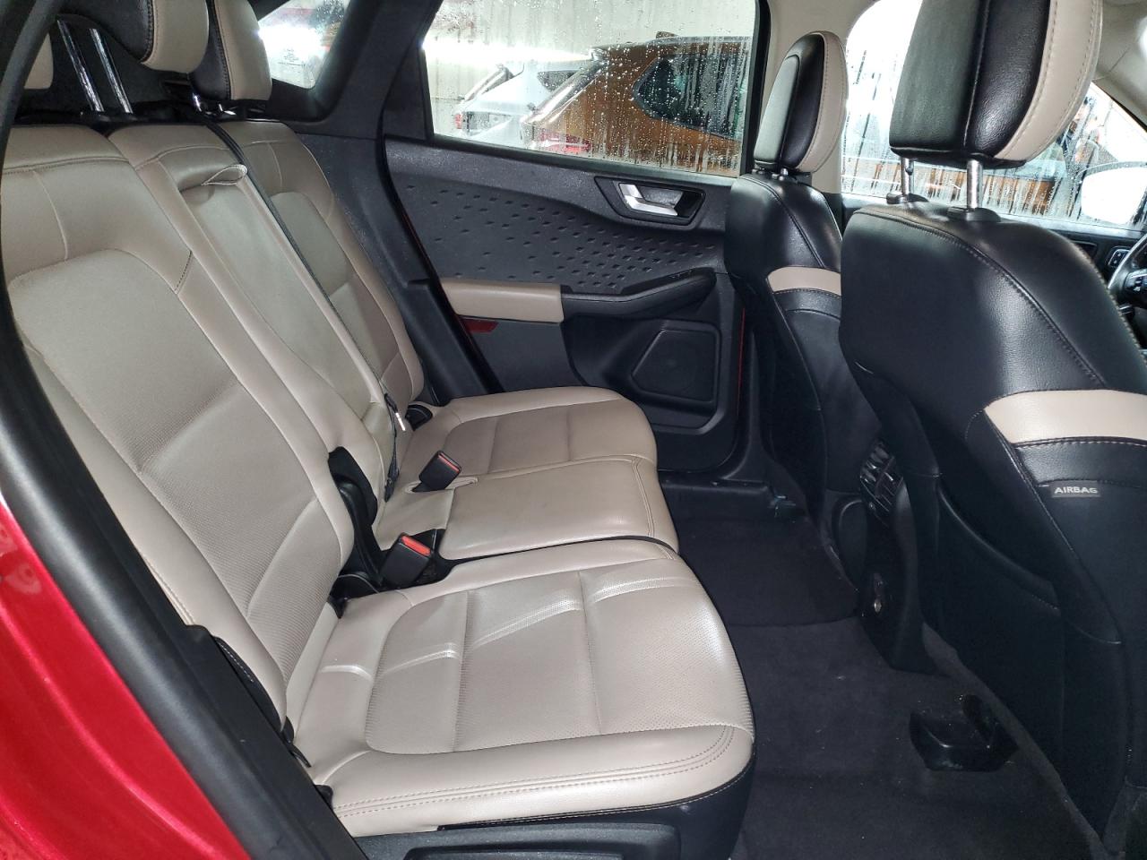 2020 Ford Escape - Image 10
