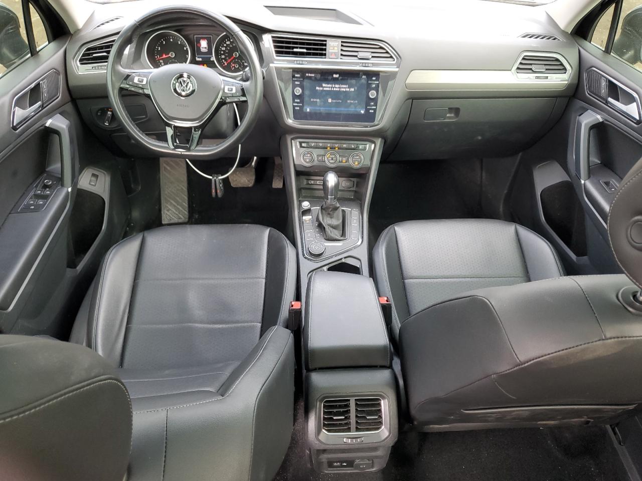 2018 Volkswagen Tiguan - Image 8