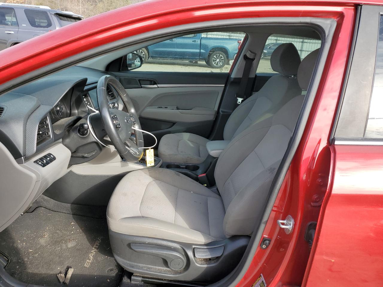 2019 Hyundai Elantra - Image 7