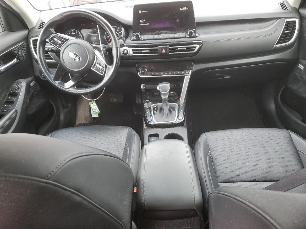2021 Kia Seltos - Image 8