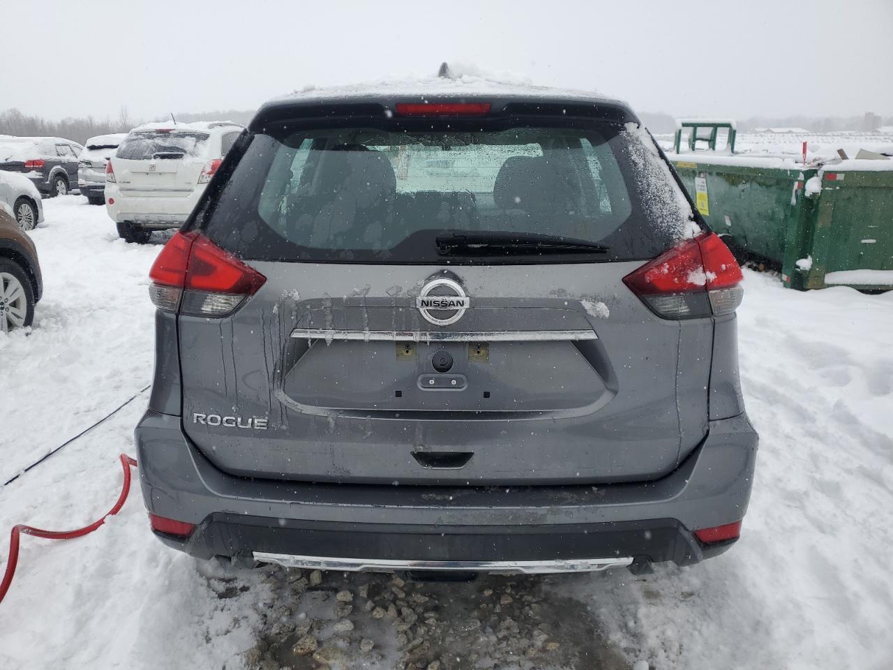 2017 Nissan Rogue S VIN: KNMAT2MT2HP569382 Lot: 41393205