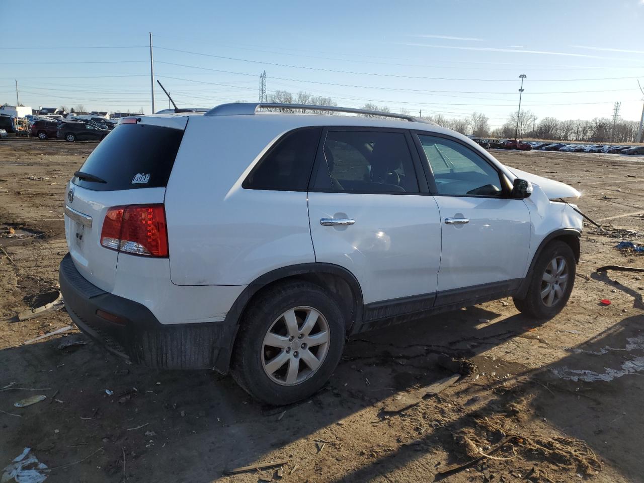 2013 Kia Sorento - Image 3