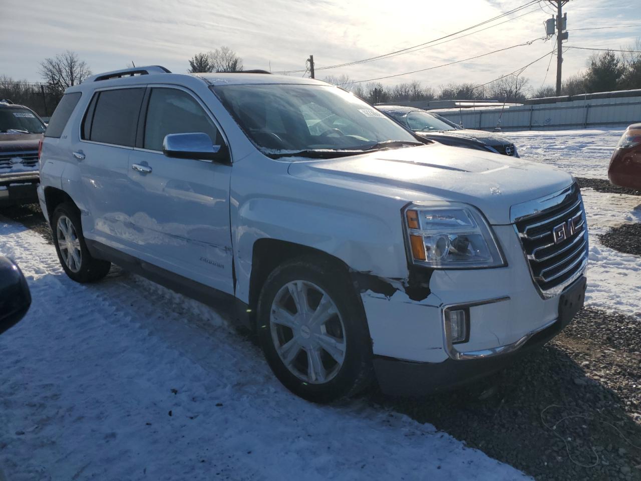 2017 GMC Terrain - Image 4