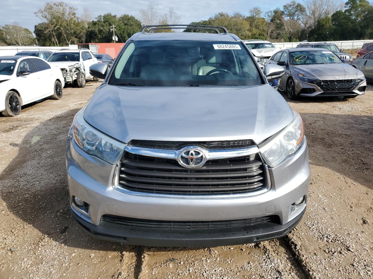 2015 Toyota Highlander - Image 5