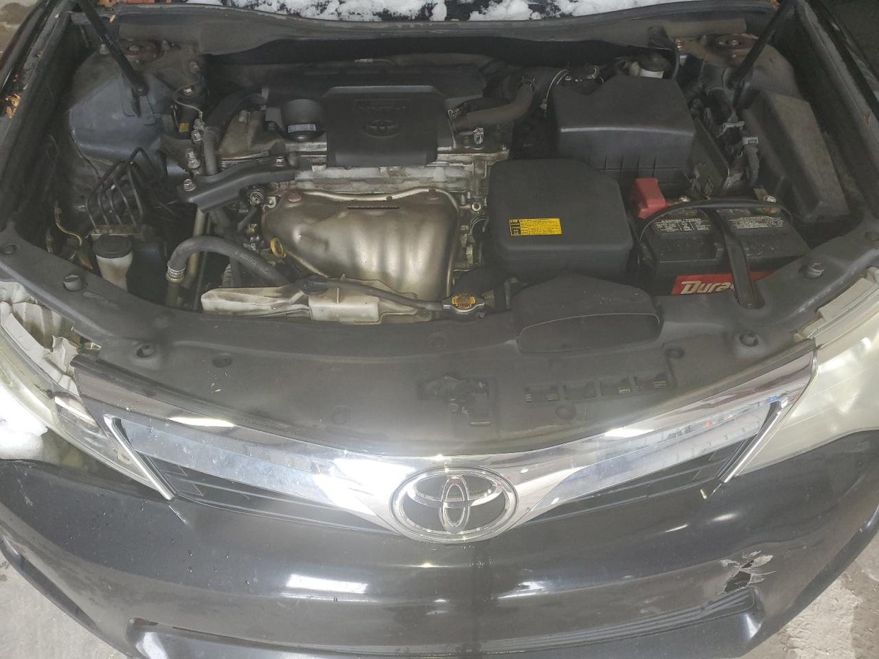 2014 Toyota Camry - Image 13