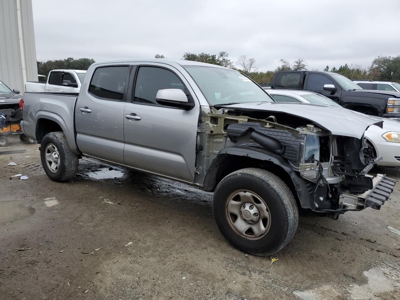 2019 Toyota Tacoma - Image 4