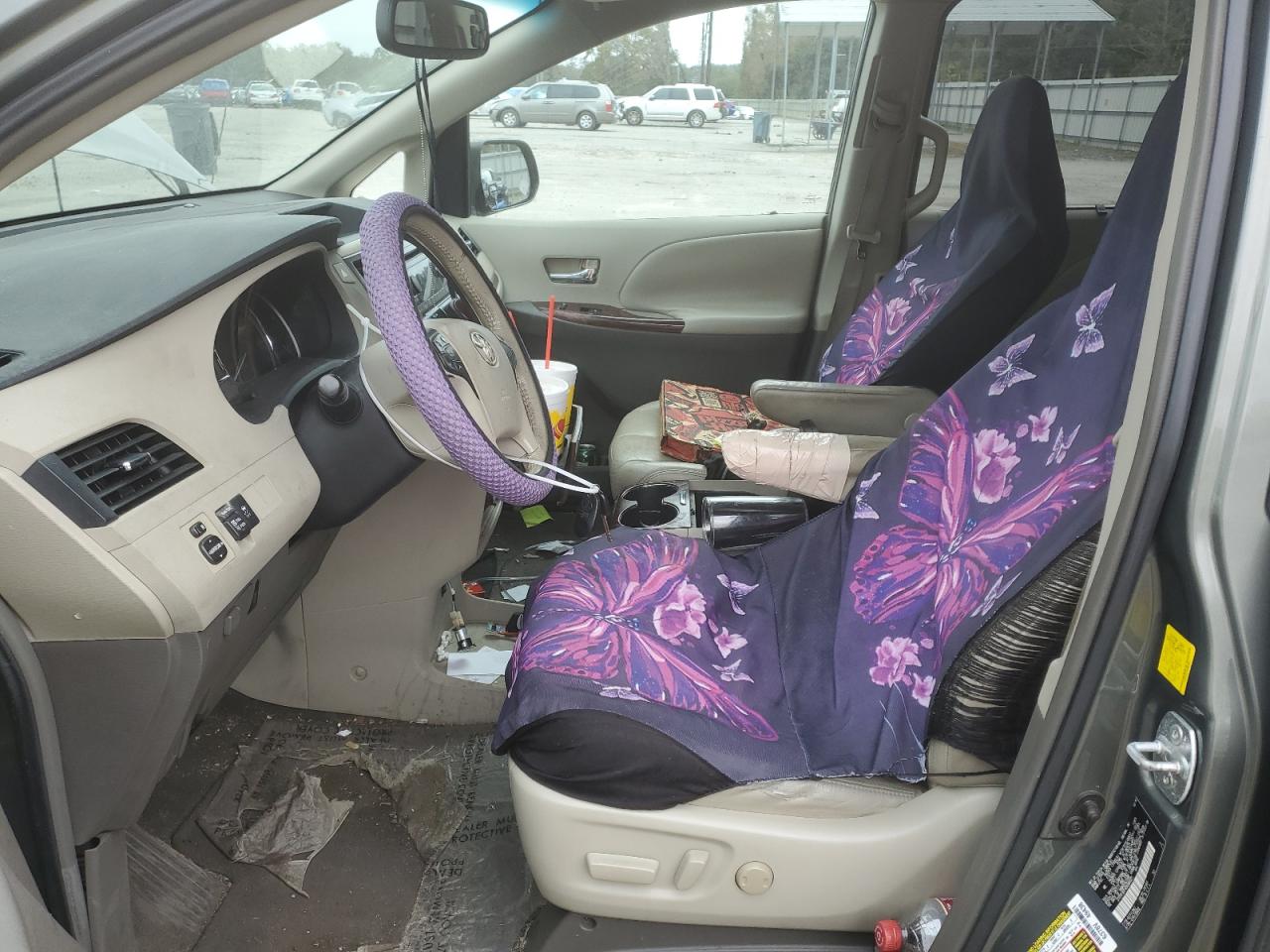 2011 Toyota Sienna Xle VIN: 5TDYK3DC4BS084021 Lot: 86620494