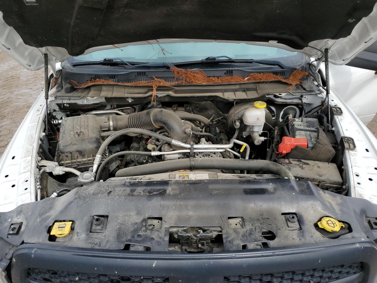 2020 RAM 1500 - Image 12