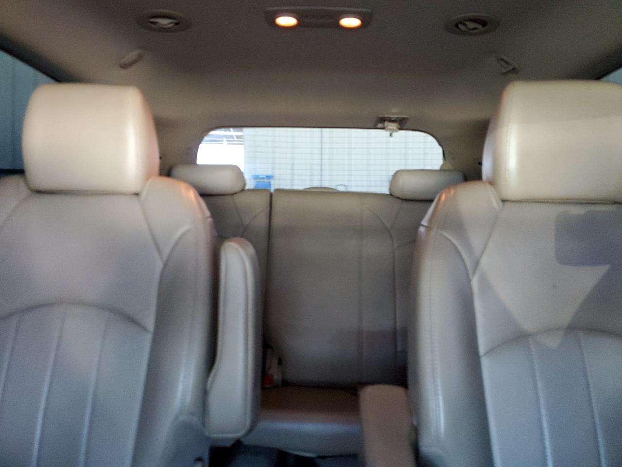2012 Buick Enclave - Image 10