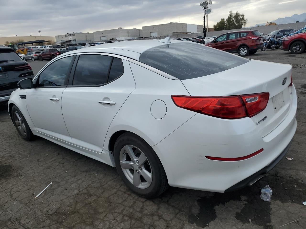 2015 Kia Optima - Image 2