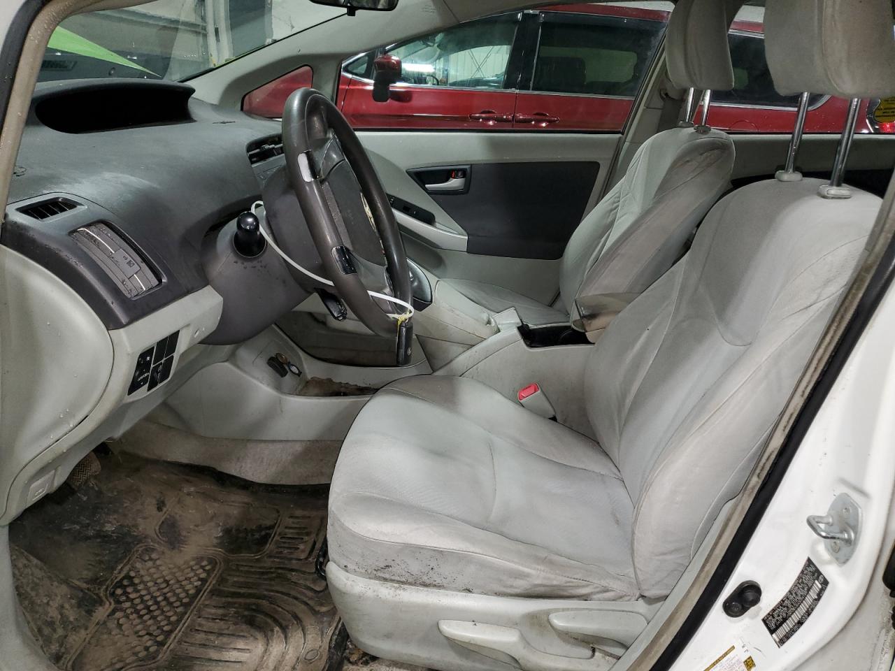2010 Toyota Prius - Image 7