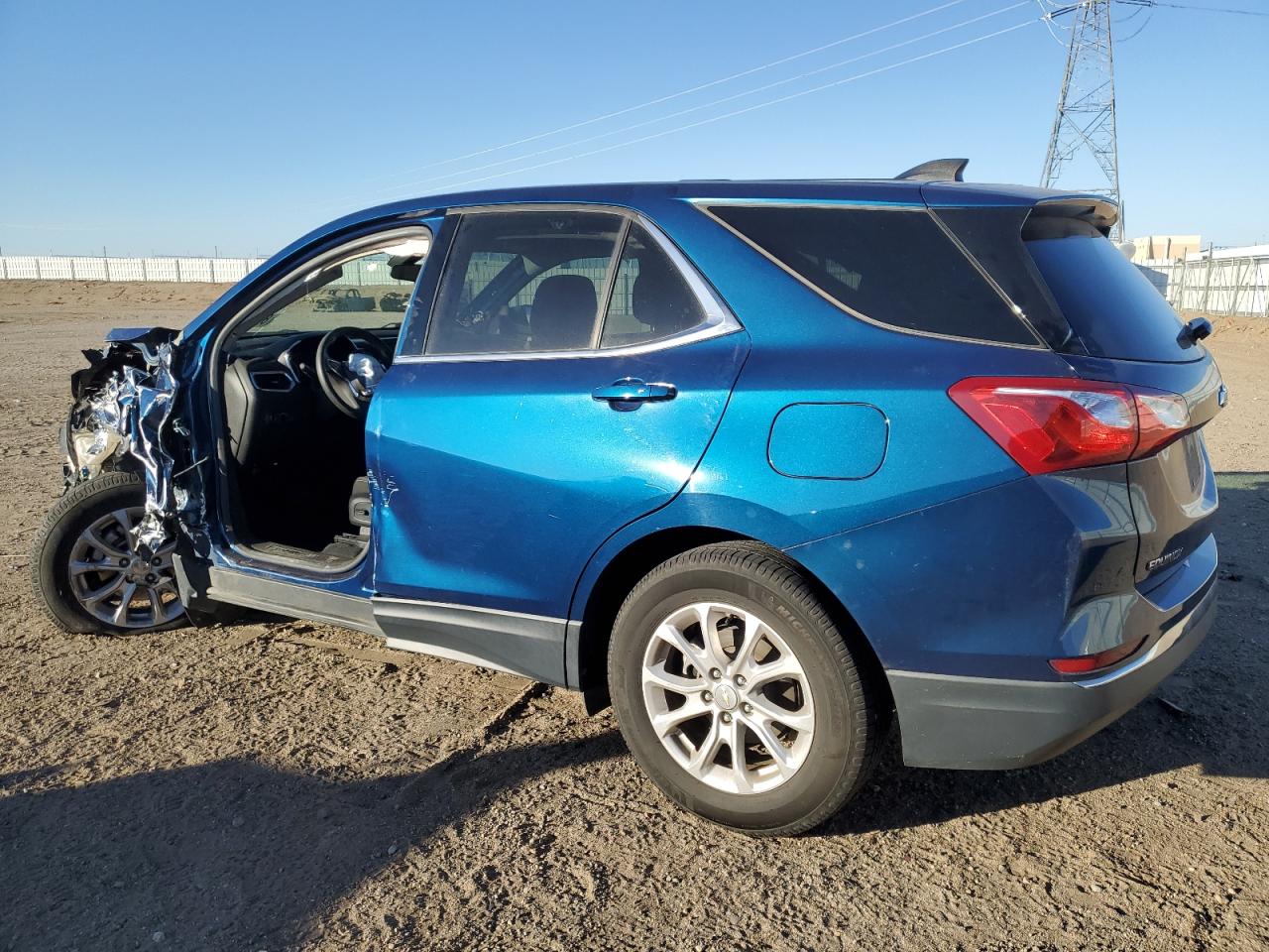 2019 Chevrolet Equinox - Image 2