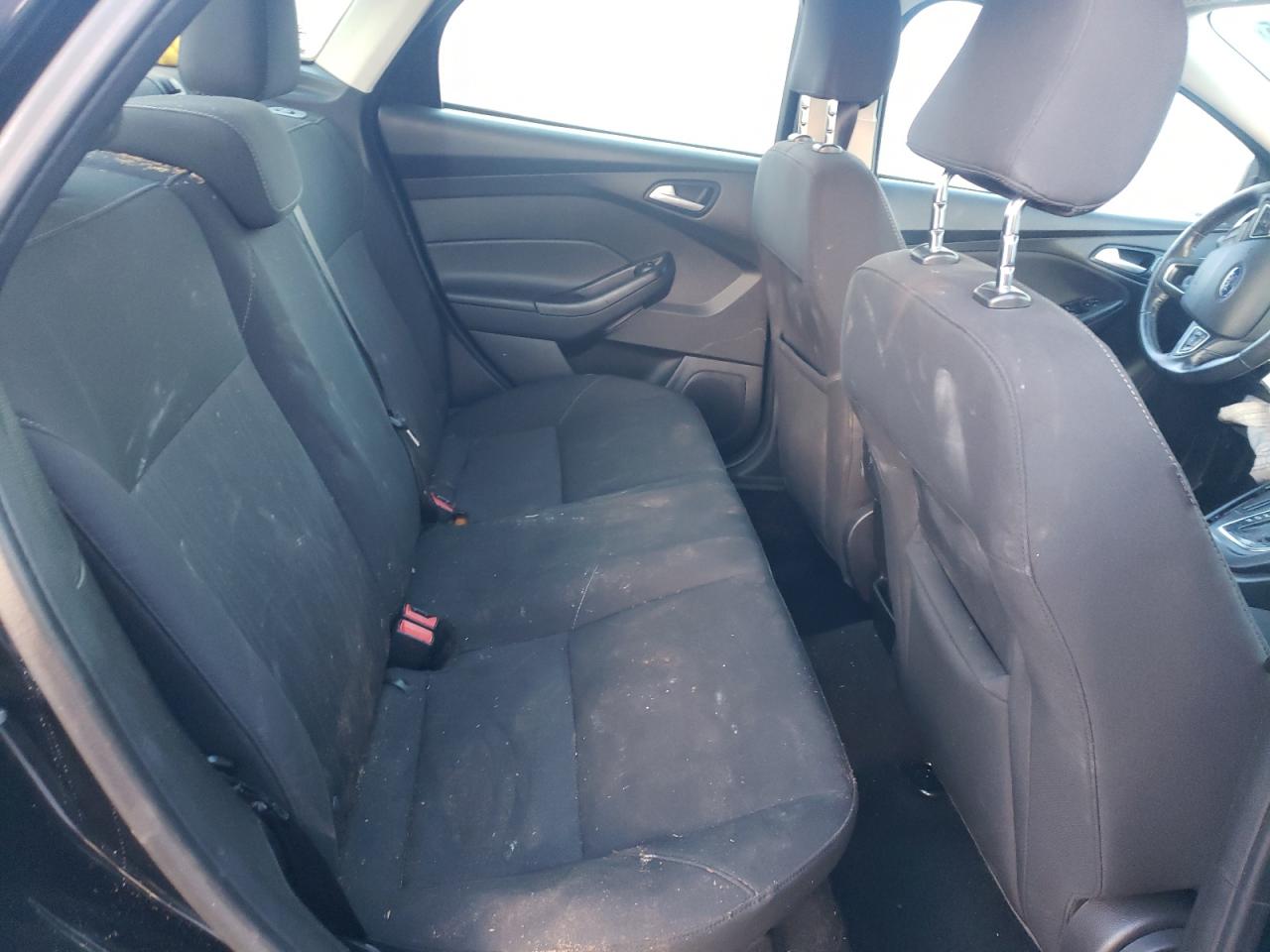 2016 Ford Focus - Image 10