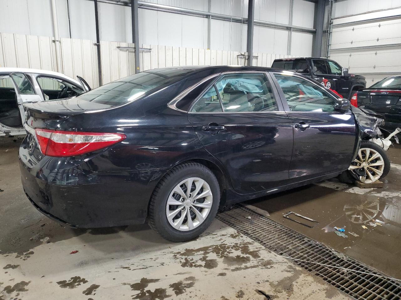 2015 Toyota Camry - Image 3