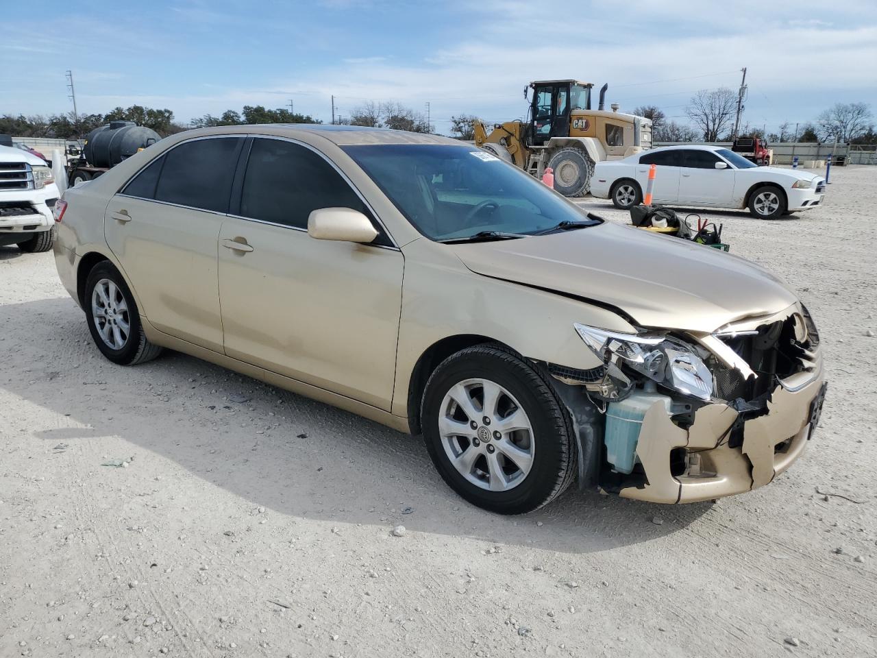 2011 Toyota Camry - Image 4