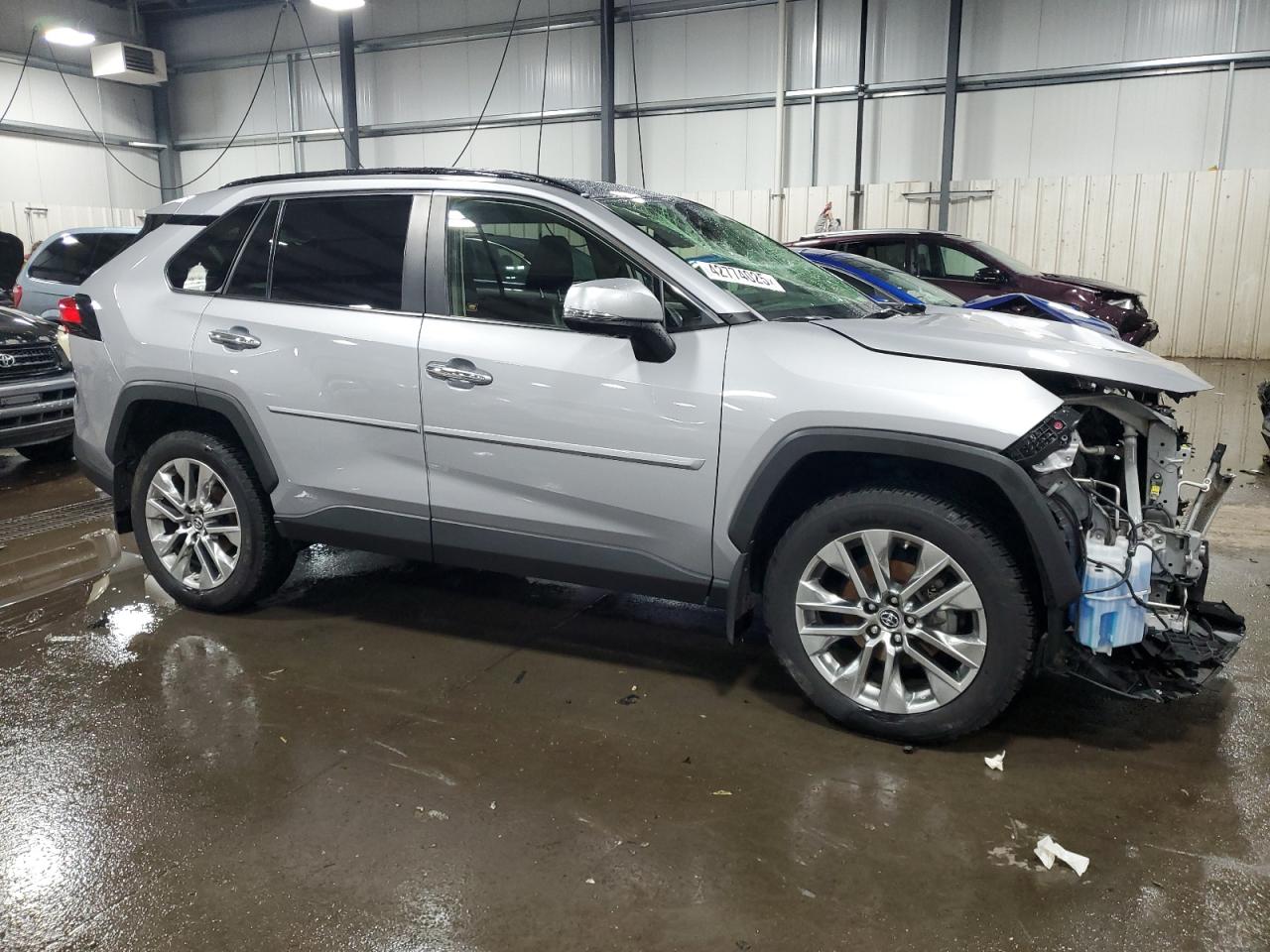 2019 Toyota RAV 4 - Image 4