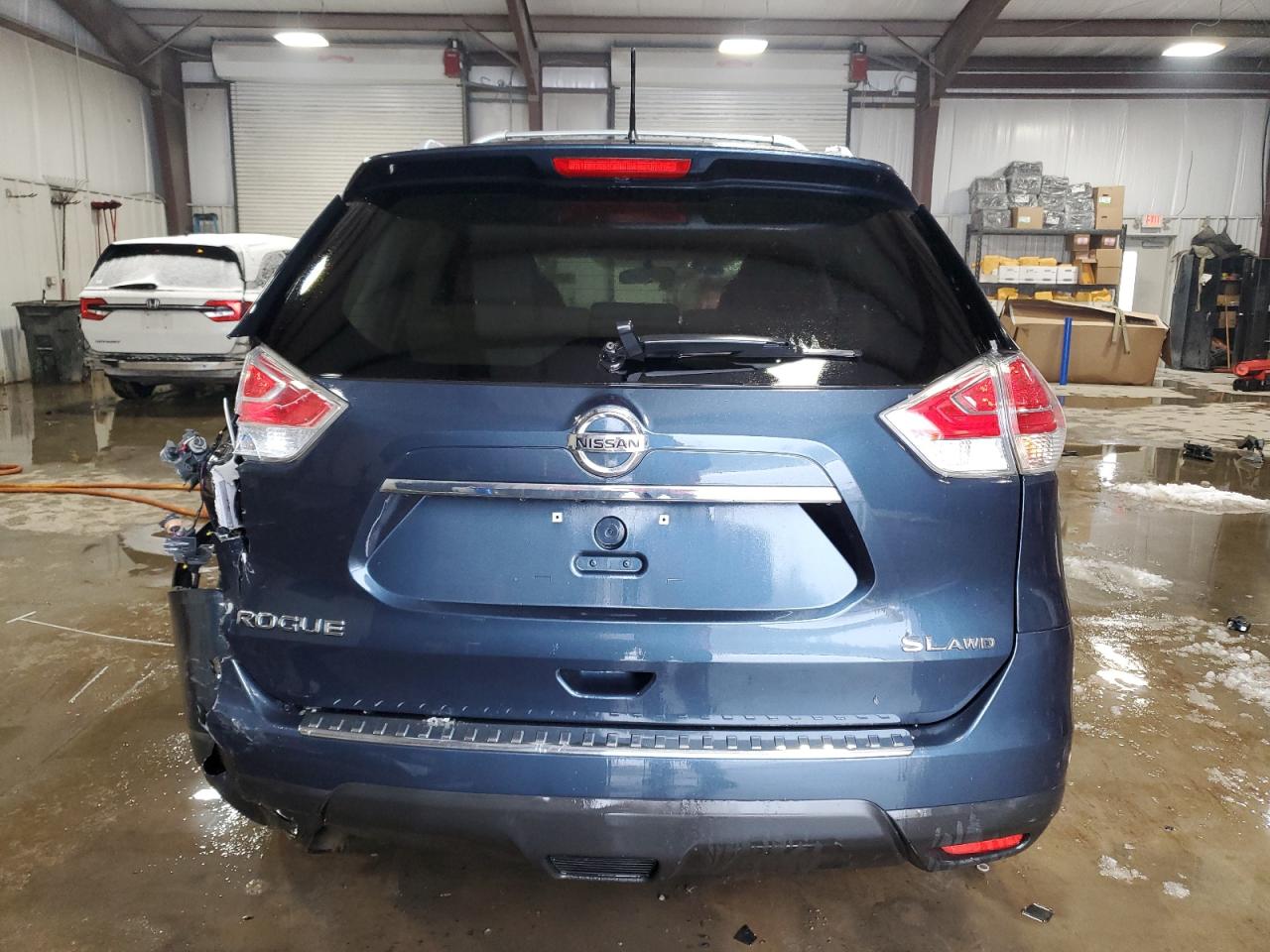 2015 Nissan Rogue - Image 6