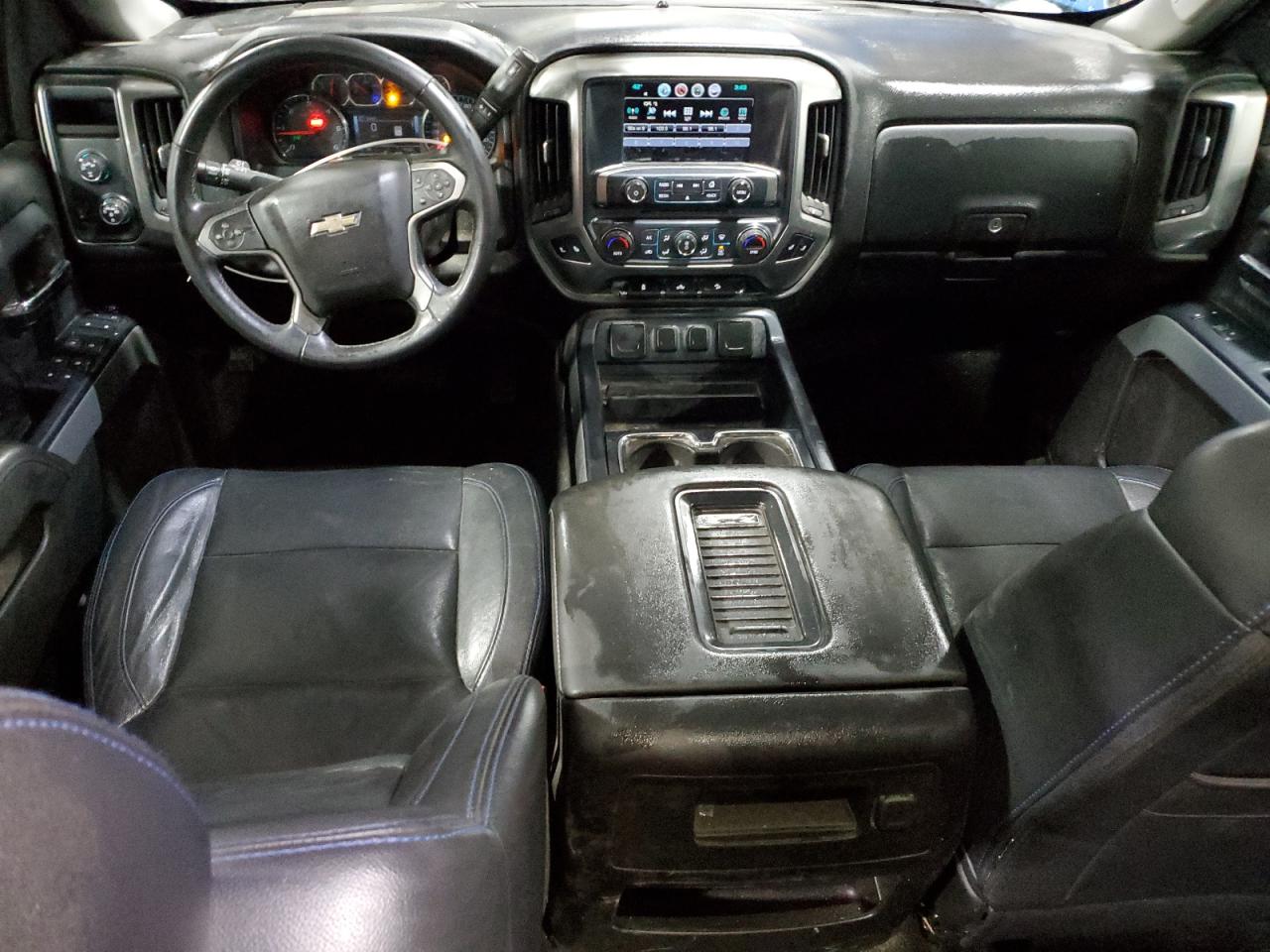 2017 Chevrolet Silverado - Image 8