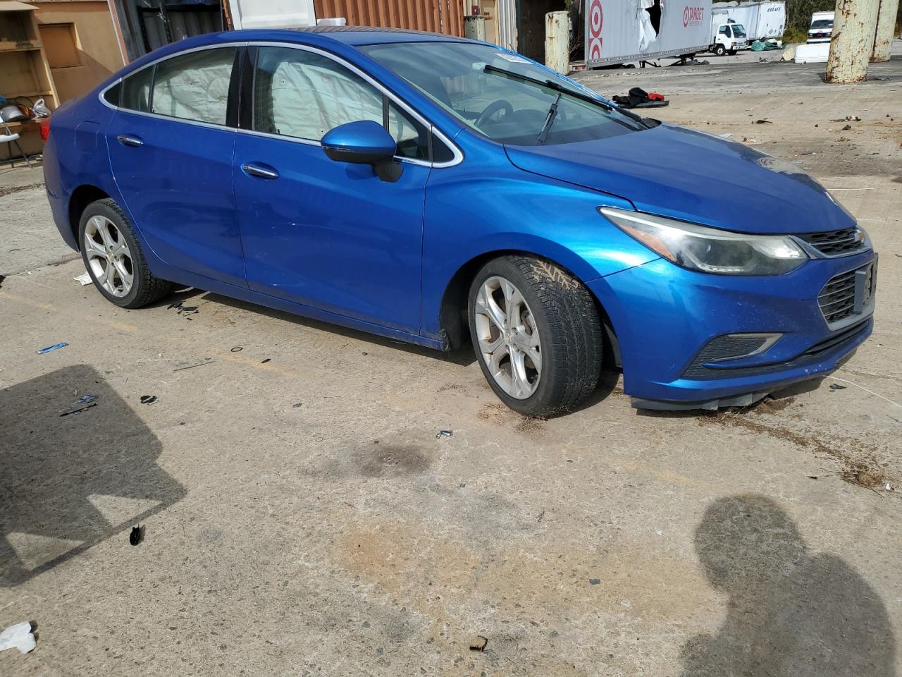 2017 Chevrolet Cruze - Image 4