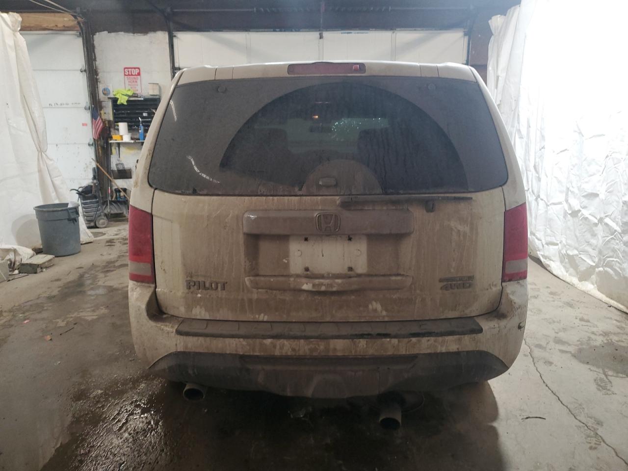 2015 Honda Pilot - Image 6