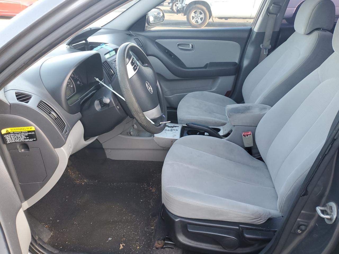 2008 Hyundai Elantra - Image 7