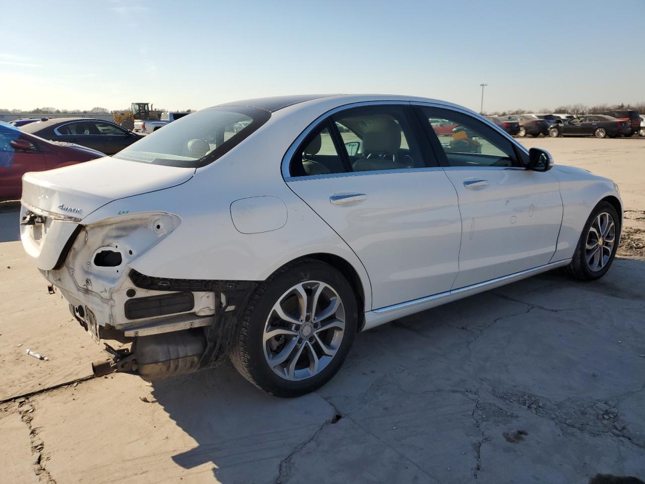 2015 Mercedes-Benz C-klasse - Image 3