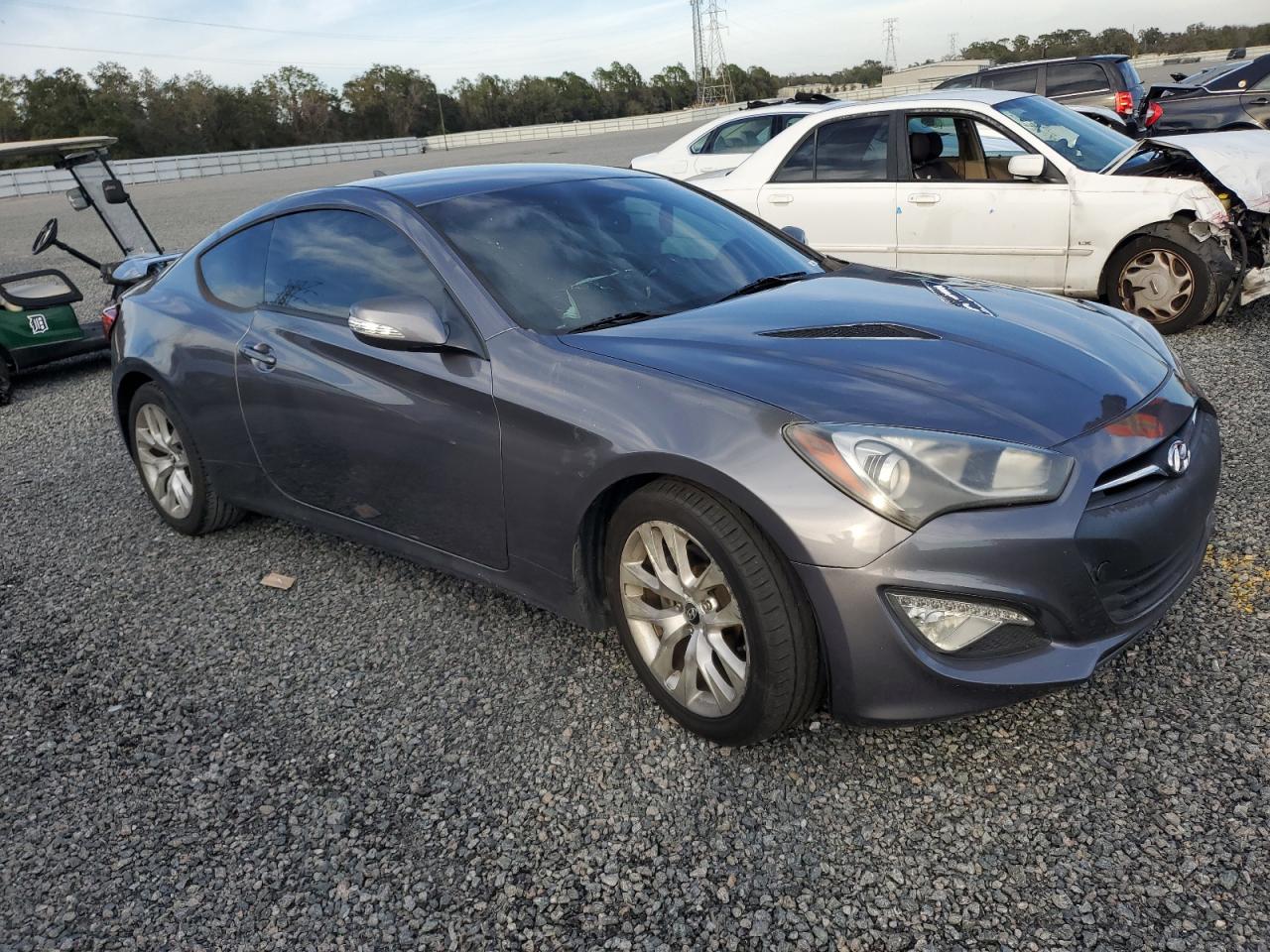2015 Hyundai Genesis - Image 4