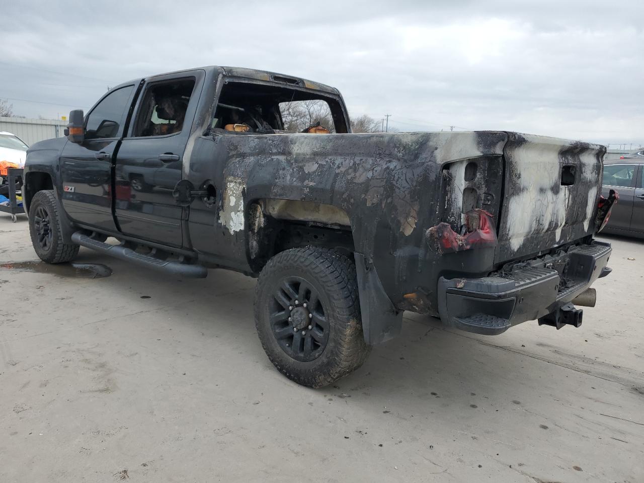 2019 Chevrolet Silverado - Image 2