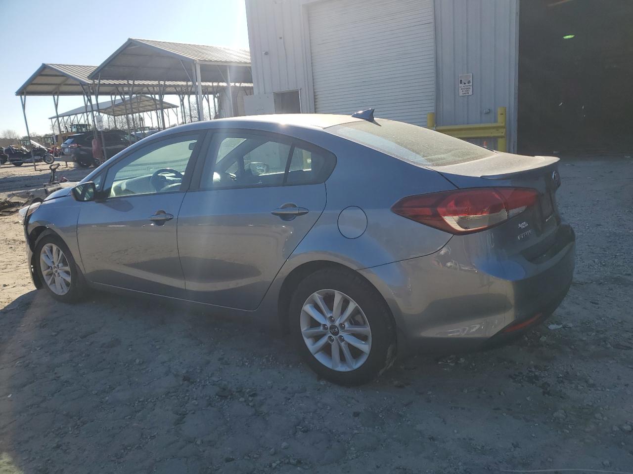 2017 Kia Forte - Image 2
