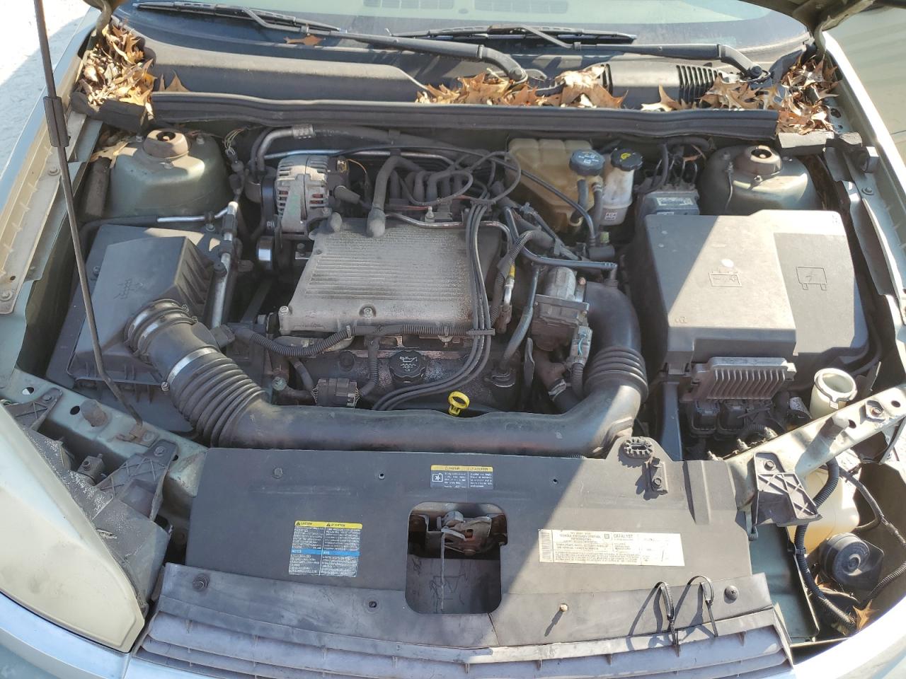 2005 Chevrolet Malibu - Image 11