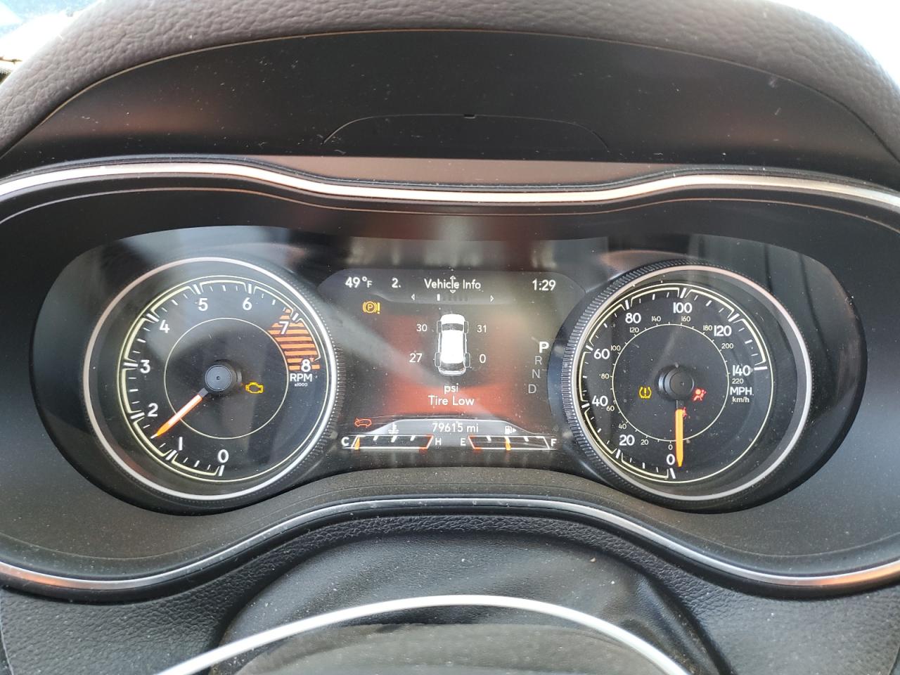 2019 Jeep Grand Cherokee - Image 9