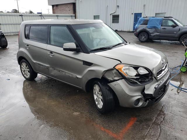  KIA SOUL 2013 Сірий
