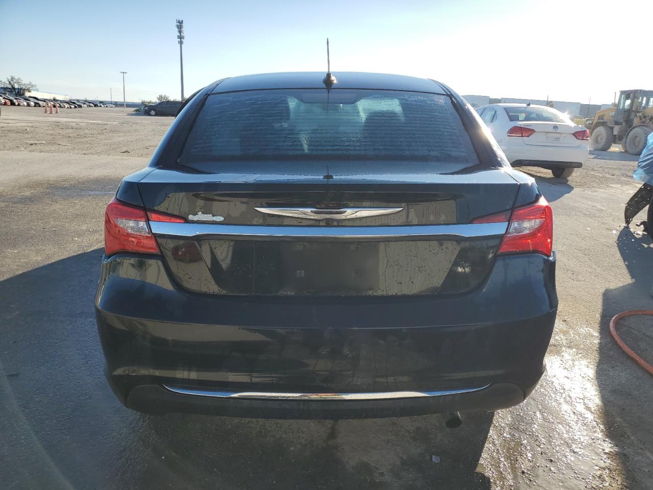 2012 Chrysler 200 - Image 6