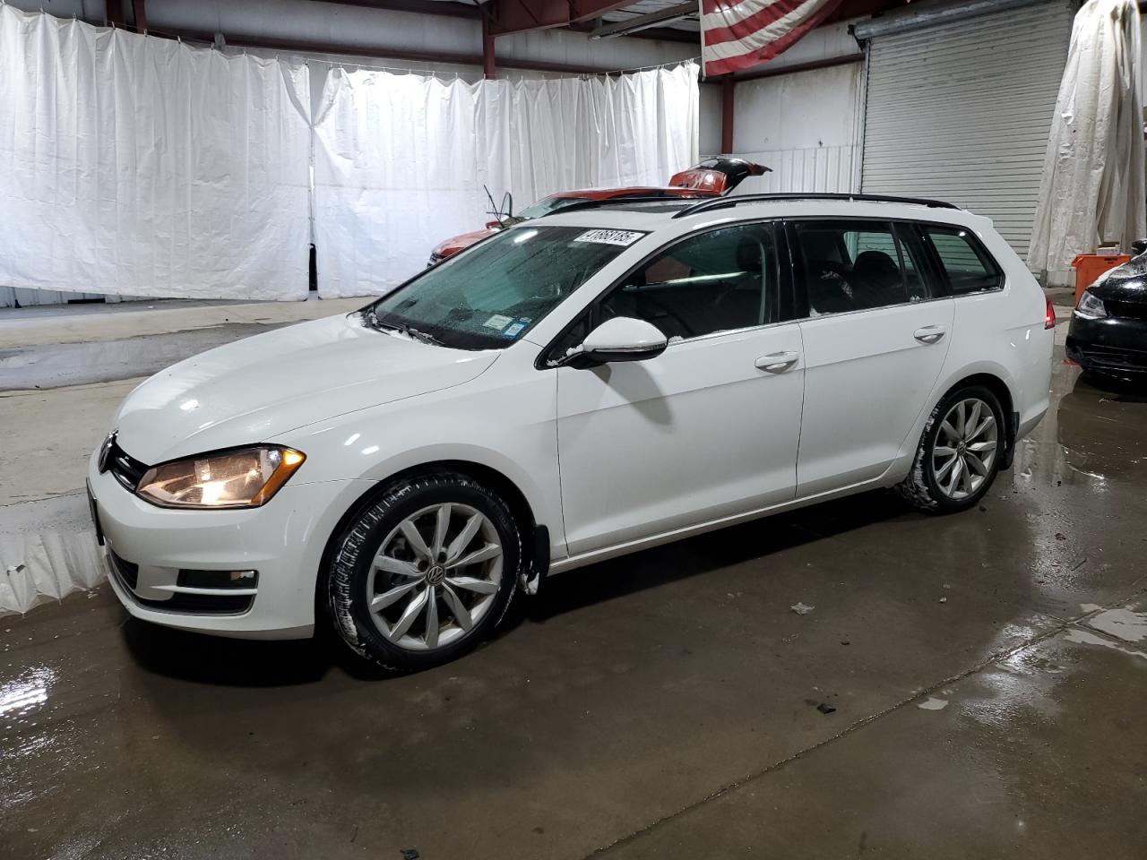 2017 Volkswagen Golf - Image 1