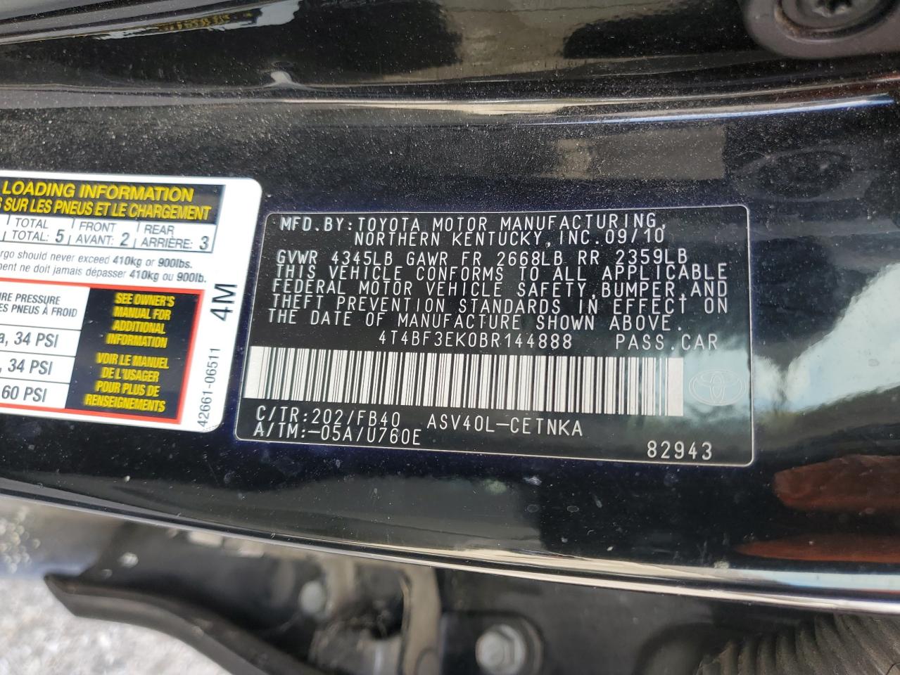 2011 Toyota Camry - Image 14