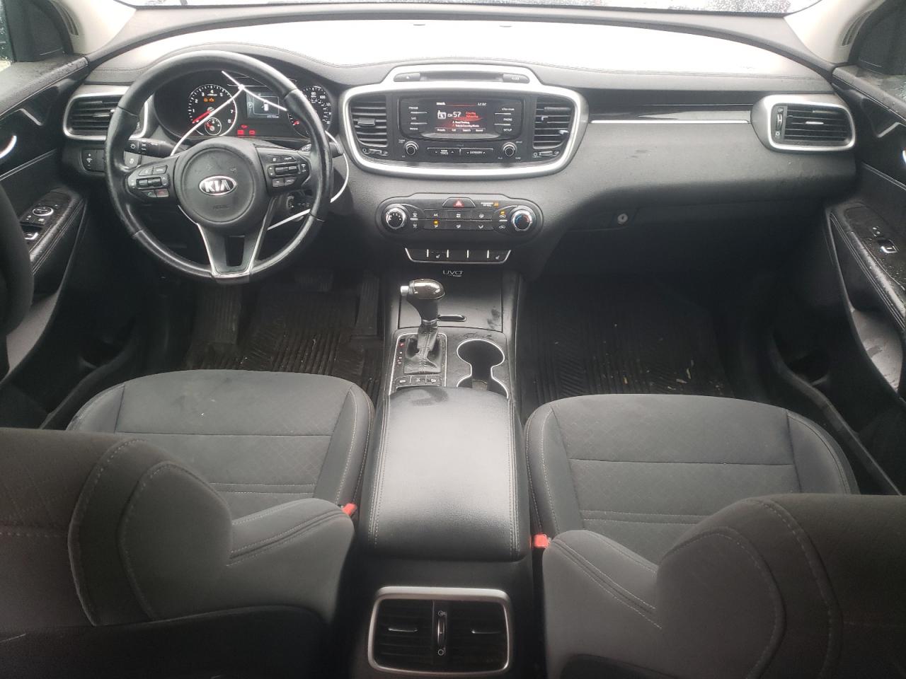 2016 Kia Sorento - Image 8