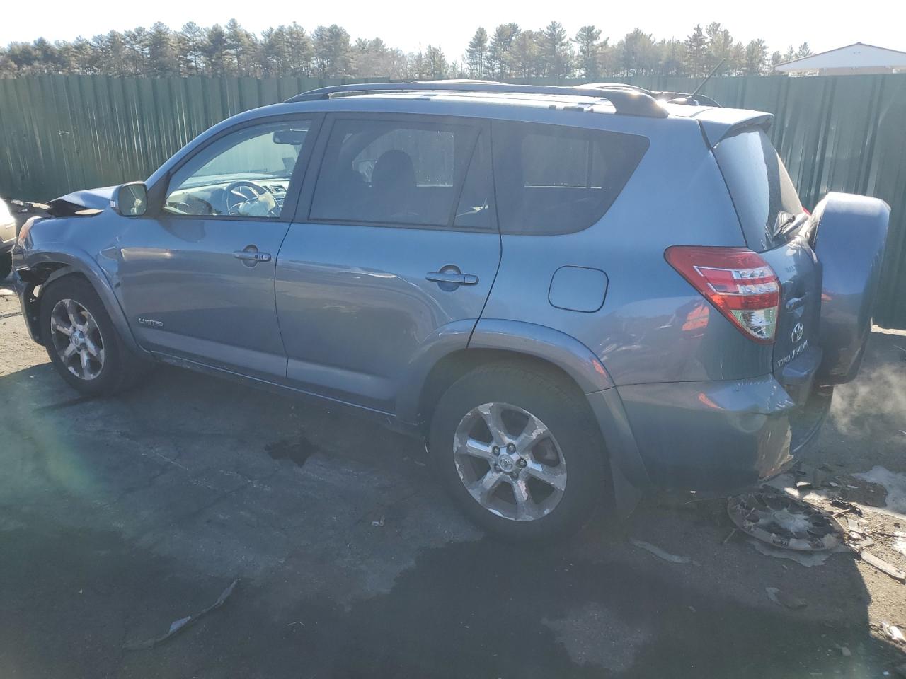 2010 Toyota RAV 4 - Image 2