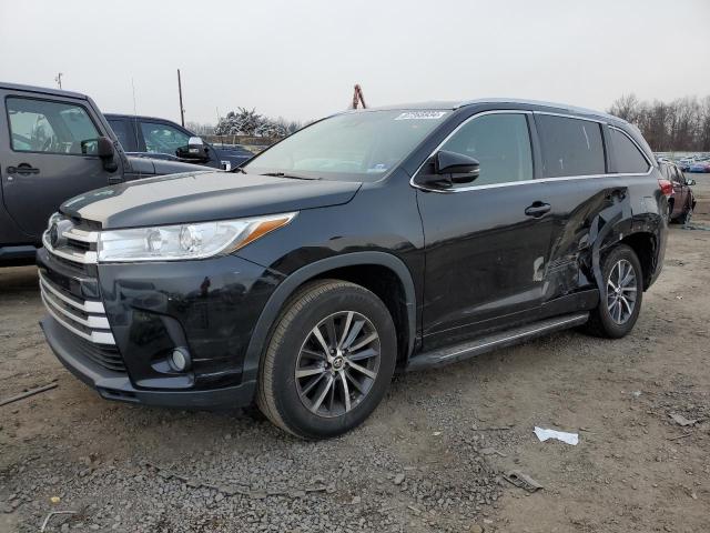  TOYOTA HIGHLANDER 2017 Black