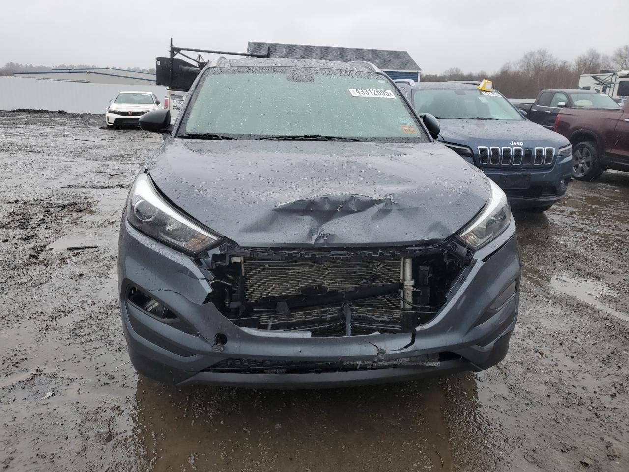 2018 Hyundai Tucson - Image 5