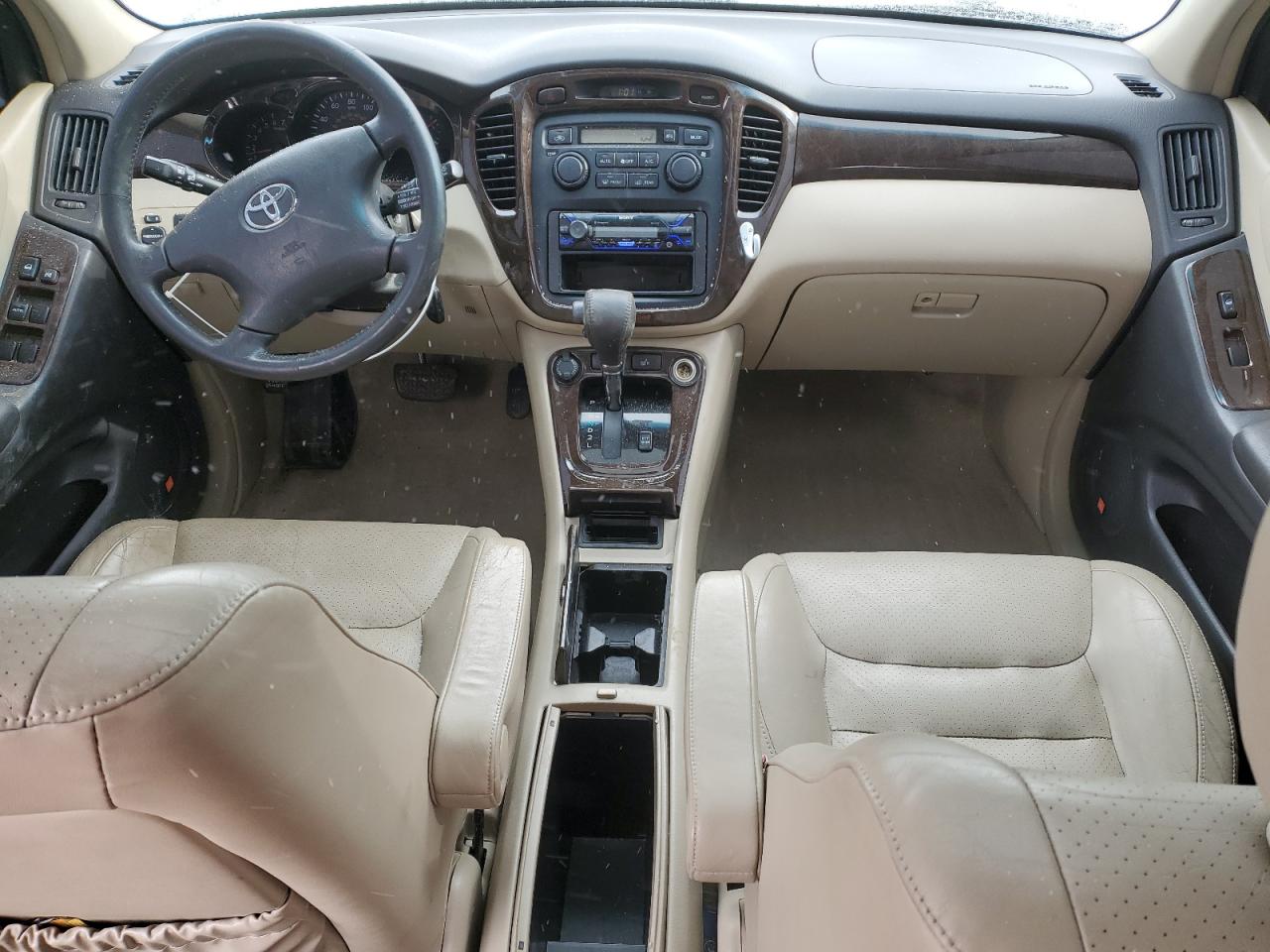 2003 Toyota Highlander - Image 8