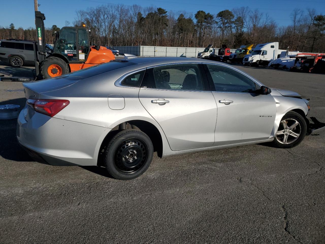 2022 Chevrolet Malibu - Image 3