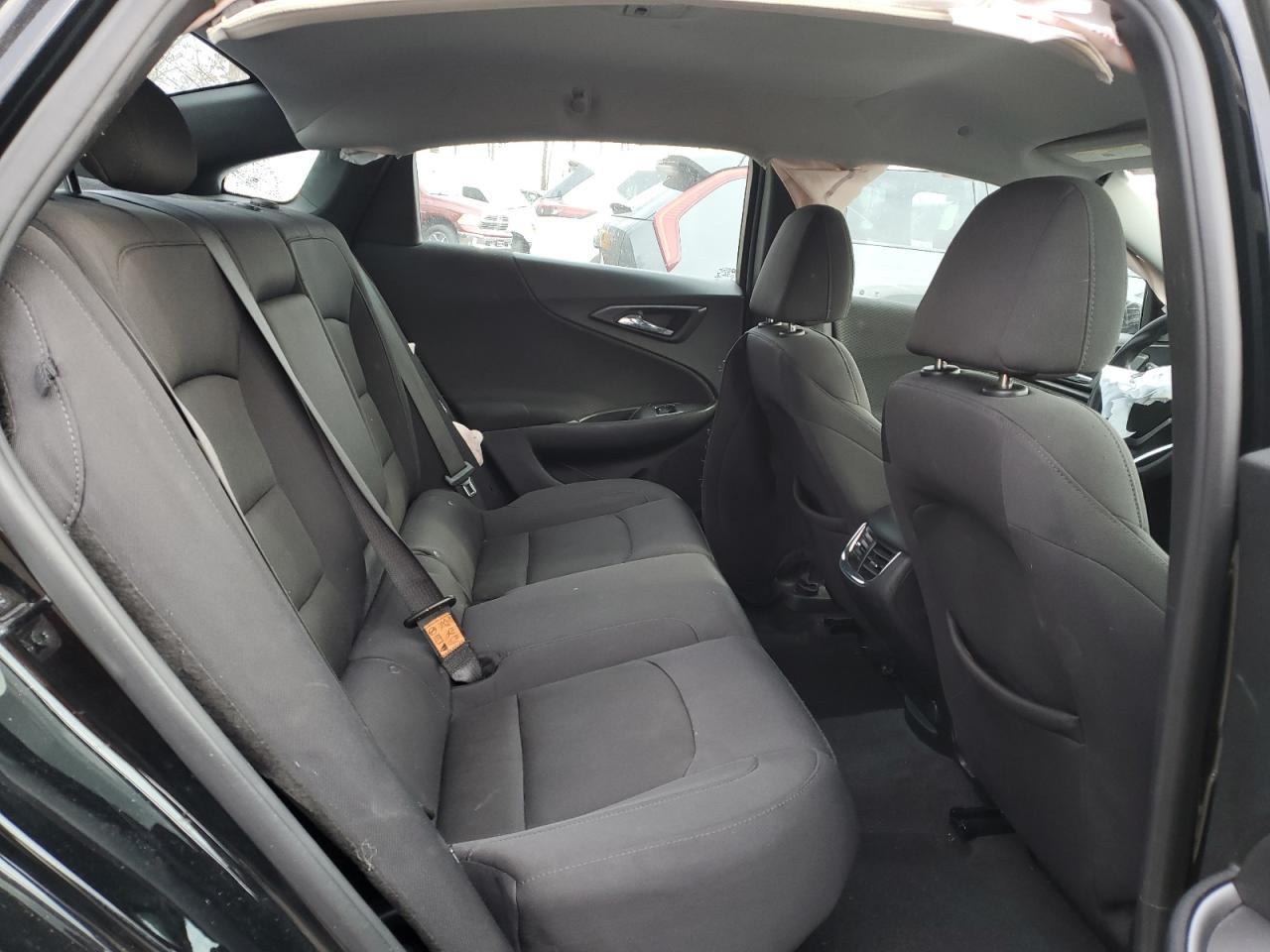 2022 Chevrolet Malibu - Image 10