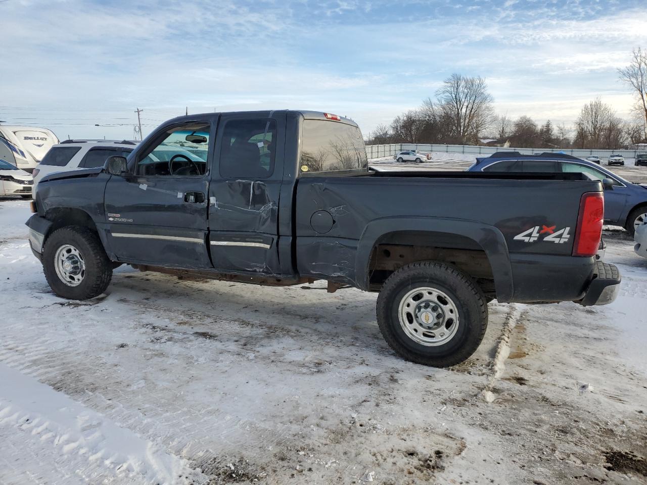 2003 Chevrolet Silverado - Image 2
